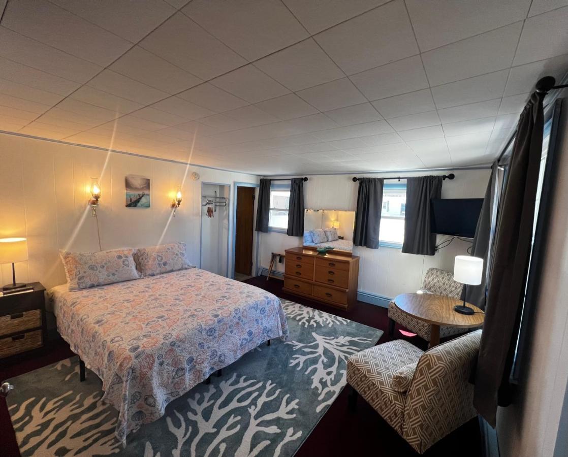 Claddagh Motel & Suites Рокпорт Екстериор снимка