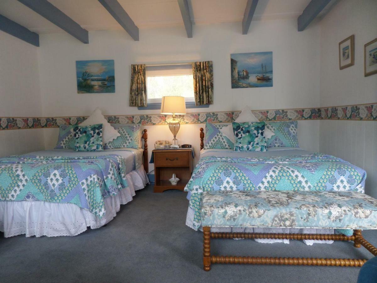 Claddagh Motel & Suites Рокпорт Екстериор снимка